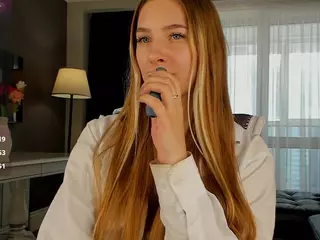 GlennaGrindel's Live Sex Cam Show