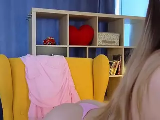 LynnaBaggs's Live Sex Cam Show