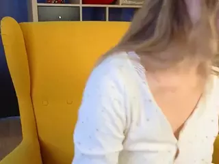 LynnaBaggs's Live Sex Cam Show