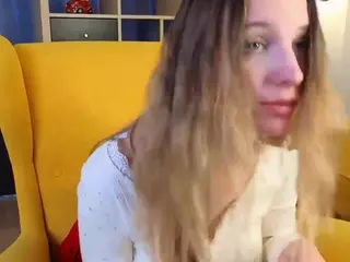 LynnaBaggs's Live Sex Cam Show
