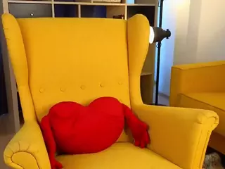 LynnaBaggs's Live Sex Cam Show