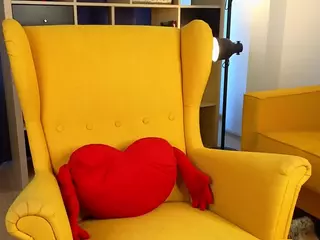 LynnaBaggs's Live Sex Cam Show