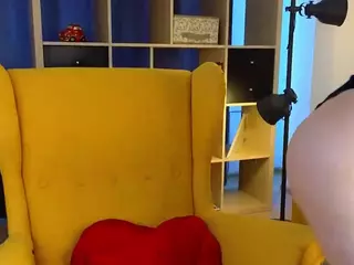 LynnaBaggs's Live Sex Cam Show