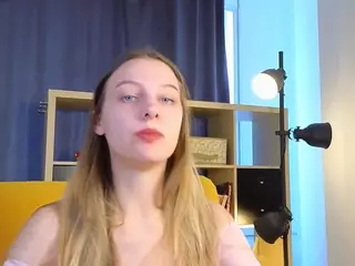 LynnaBaggs's Live Sex Cam Show