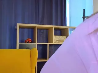 LynnaBaggs's Live Sex Cam Show