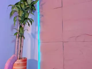 MaluLopez's Live Sex Cam Show
