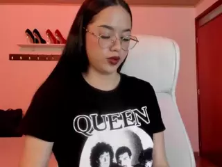 Renaxi-Smith's Live Sex Cam Show