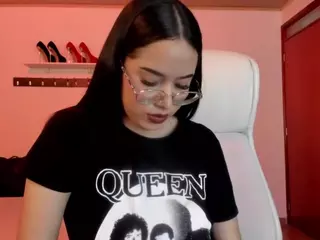 Renaxi-Smith's Live Sex Cam Show