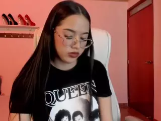 Renaxi-Smith's Live Sex Cam Show