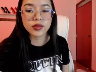 Renaxi-Smith's Live Sex Cam Show