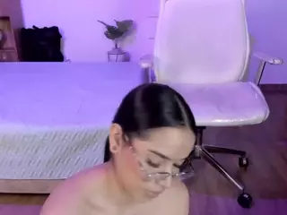 Renaxi-Smith's Live Sex Cam Show