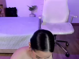 Renaxi-Smith's Live Sex Cam Show