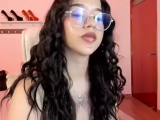 Renaxi-Smith's Live Sex Cam Show