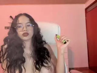 Renaxi-Smith's Live Sex Cam Show