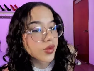 Renaxi-Smith's Live Sex Cam Show