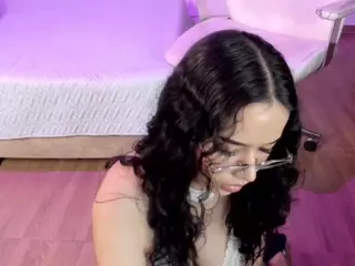 Renaxi-Smith's Live Sex Cam Show