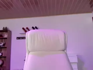 Renaxi-Smith's Live Sex Cam Show