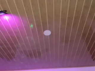 Renaxi-Smith's Live Sex Cam Show