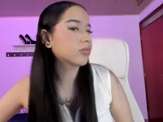 Renaxi-Smith's Live Sex Cam Show