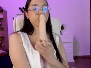 Renaxi-Smith's Live Sex Cam Show