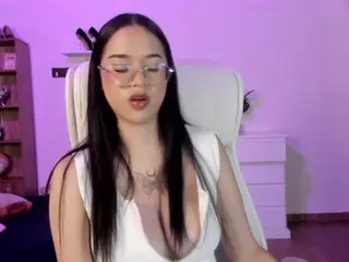 Renaxi-Smith's Live Sex Cam Show