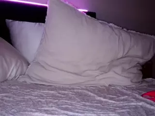Vixxenn's Live Sex Cam Show