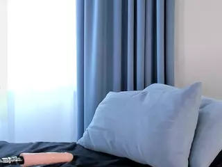 EllyFantasy's Live Sex Cam Show