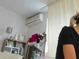 emmajudy's Live Sex Cam Show