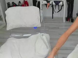 emmajudy's Live Sex Cam Show