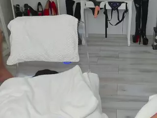 emmajudy's Live Sex Cam Show
