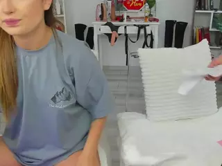 emmajudy's Live Sex Cam Show