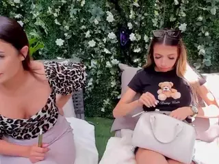 emmajudy's Live Sex Cam Show