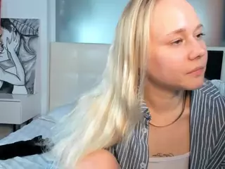 AislyGearing's Live Sex Cam Show