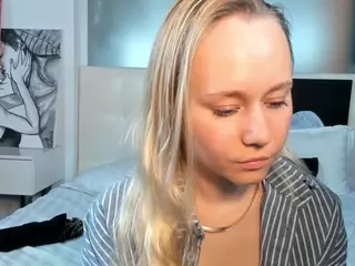 AislyGearing's Live Sex Cam Show
