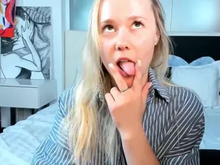 AislyGearing's Live Sex Cam Show
