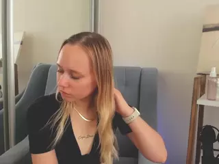 AislyGearing's Live Sex Cam Show