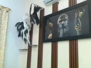 ELUPITABARBARA18's Live Sex Cam Show
