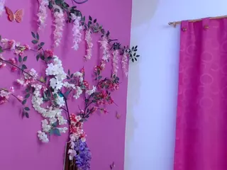 ELUPITABARBARA18's Live Sex Cam Show