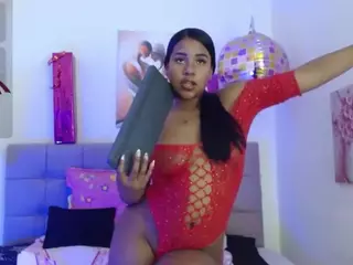 Marilyn-starx's Live Sex Cam Show
