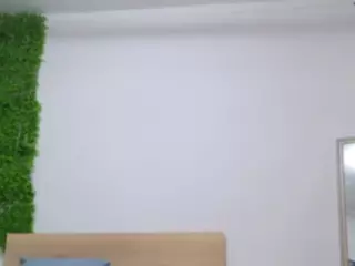 EmilyXJames's Live Sex Cam Show