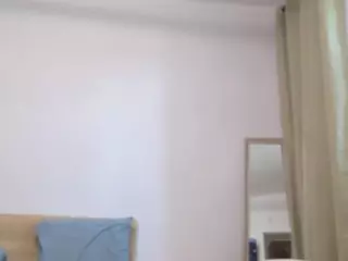 EmilyXJames's Live Sex Cam Show