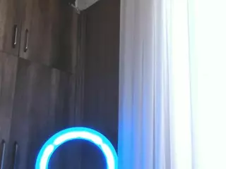 MaeHandley's Live Sex Cam Show
