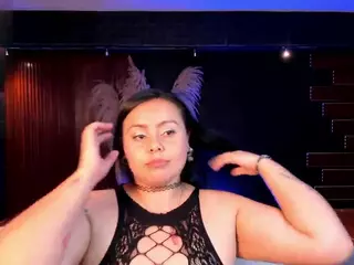 Chlloe-Lee's Live Sex Cam Show