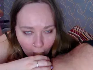 EffyPamela's Live Sex Cam Show