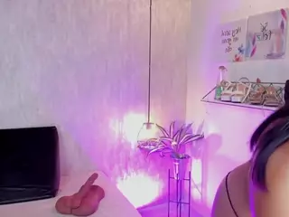 isabella-zc's Live Sex Cam Show