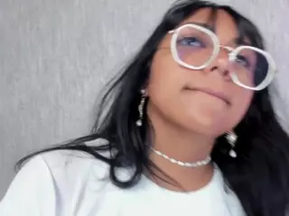 isabella-zc's Live Sex Cam Show