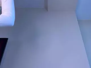 Caroline's Live Sex Cam Show