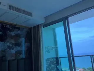 Caroline's Live Sex Cam Show