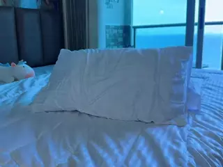 Caroline's Live Sex Cam Show
