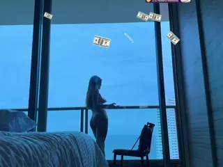 Caroline's Live Sex Cam Show